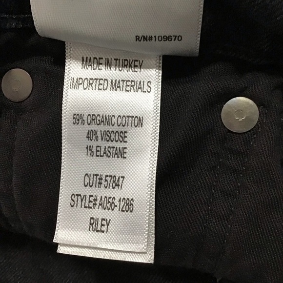 AGOLDE Riley High Rise Straight Crop Jeans In Black Size 28P. - Picture 11 of 11